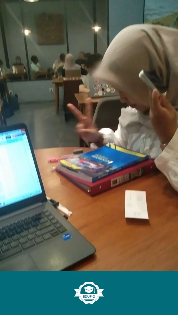 Siswa mengikuti les akuntansi Jogja bersama tutor Edufio