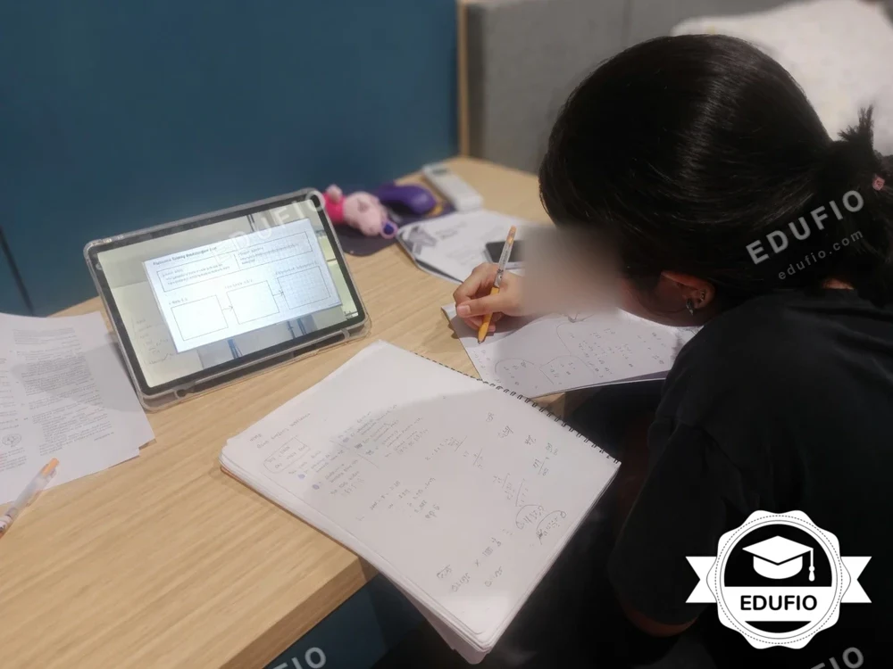 Galeri kelas les biologi Jogja: siswa bersama tutor Edufio