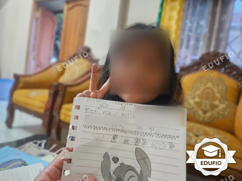 Galeri kelas les calistung Jogja: siswa bersama tutor Edufio