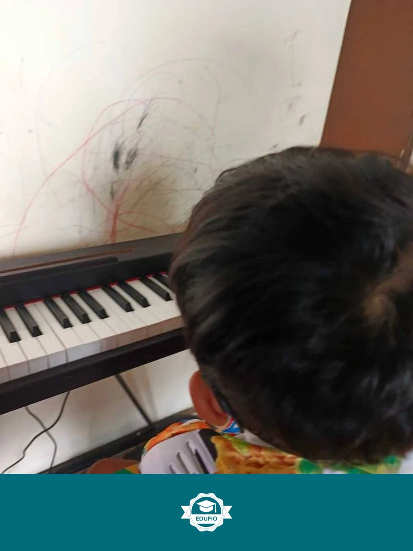 Dari ruang kelas les musik Jogja Edufio
