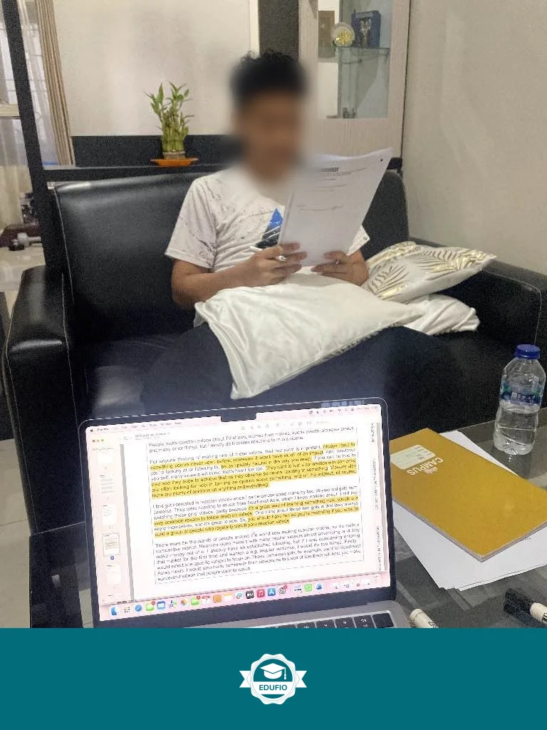 Galeri kelas les TOEFL Bantul: siswa bersama tutor Edufio