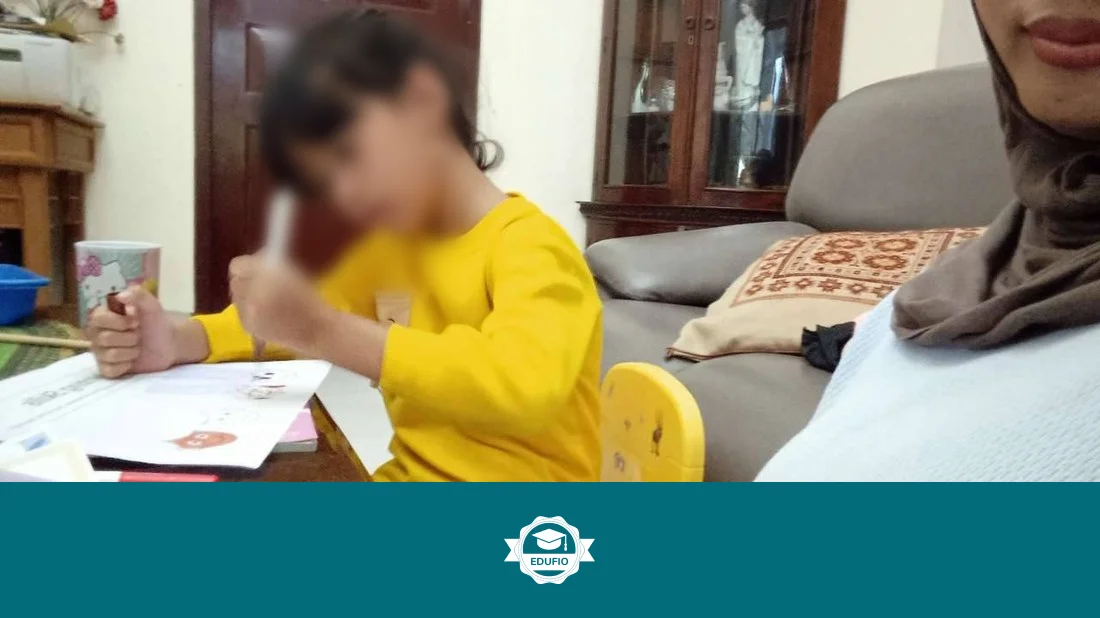 Sesi les menulis anak Jogja privat satu tutor satu siswa