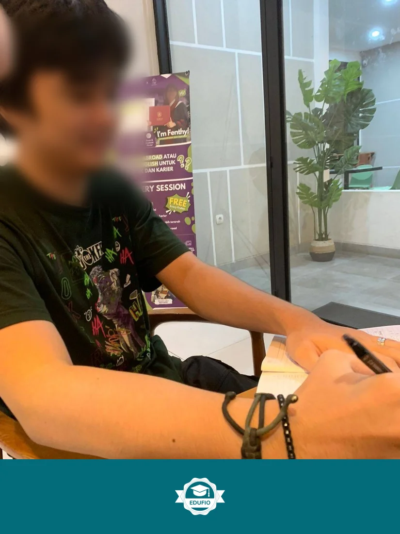 Momen sesi les UTBK SNBT Bantul sedang berlangsung