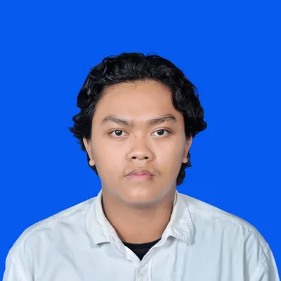 Tutor Edufio Adit N., Teknik Pertambangan Universitas Pembangunan Nasional Veteran Yogayakarta, mengajar di Mlati