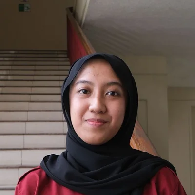 Tutor Edufio Aida C., Proteksi Tanaman UGM, mengajar di Depok