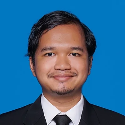 Tutor Edufio Akbar D., Teknik Mesin Institut Teknologi Sepuluh Nopemnber, mengajar di Mergangsan