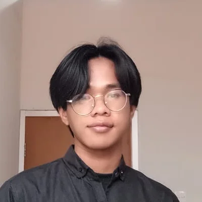 Tutor Edufio Anas H., Psikologi UIN Sunan Kalijaga, mengajar di Caturtunggal