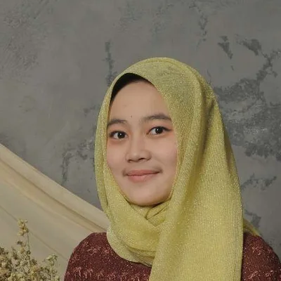 Tutor Edufio Angel A., Bisnis Digital Universitas Pendidikan Indonesia, mengajar di Danurejan