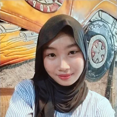 Tutor Edufio Aurel R., Sastra Inggris UIN Sunan Kalijaga, mengajar di Jetis