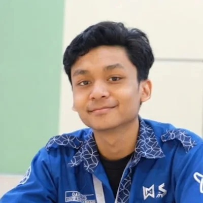 Tutor Edufio Darvesh S., Matematika UGM, mengajar di Mlati