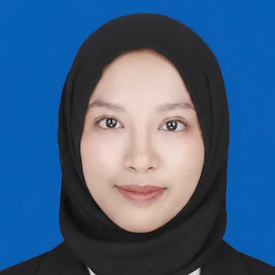 Tutor Edufio Davina S., Pendidikan Bahasa Inggris UST, mengajar di Depok