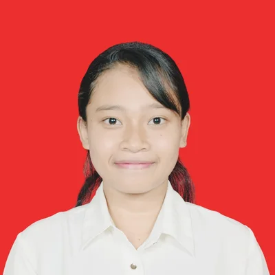 Tutor Edufio Ester Y., Ilmu Farmasi UGM, mengajar di Depok