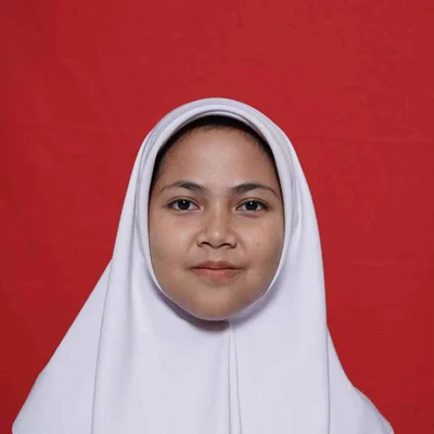 Tutor Edufio Fifah, Pendidikan Agama Islam UIN Sunan Kalijaga, mengajar di Sewon