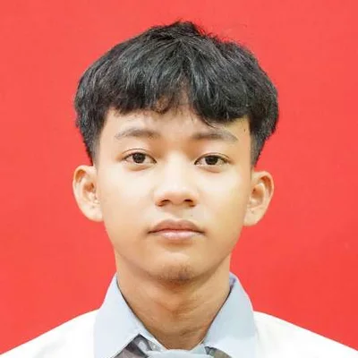 Tutor Edufio Galang R., Sastra Arab UGM, mengajar di Wirobrajan