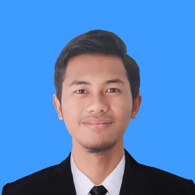 Tutor Edufio Hahan S., Pendidikan Teknik Mesin UNY, mengajar di Ngemplak
