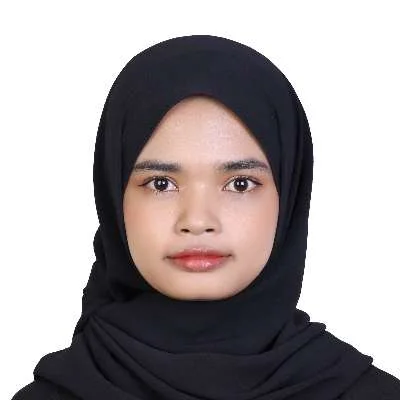 Tutor Edufio Henny A., Fisika UGM, mengajar di Minggit