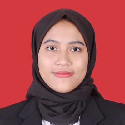 Tutor Edufio Lia A., Pendidikan Bahasa Inggris UST, mengajar di Nglipar
