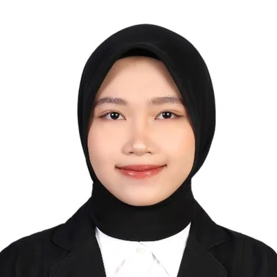Tutor Edufio Rahma A., Fisika UGM, mengajar di Mlati
