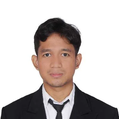 Tutor Edufio Restu A., Teknik Mesin UGM, mengajar di Godean