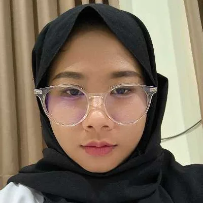 Tutor Edufio Rina S., Akuntansi Universitas Terbuka, mengajar di Panggang