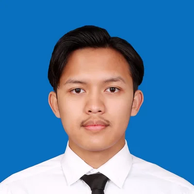 Tutor Edufio Sidki T., Kedokteran UII, mengajar di Ngemplak
