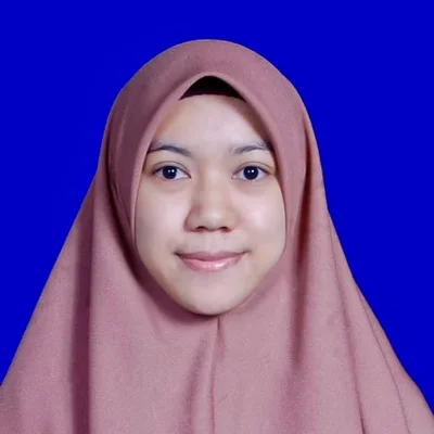 Tutor Edufio Ustadzah Z., Ilmu Hadits UAD, mengajar di Sewon