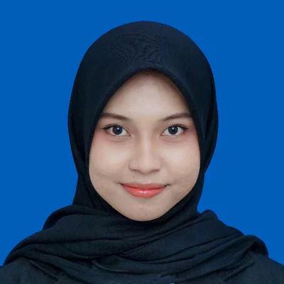 Tutor Edufio Wina N., Pendidikan Bahasa Inggris UAD, mengajar di Banguntapan