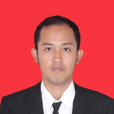 Tutor Edufio Wisnu A., Manajemen UGM, mengajar di Depok