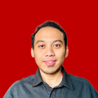 Tutor Edufio Zain Z., Tafsir Quran Dan Ilmu-Ilmu Al Quran Universitas Al Azhar Kairo, mengajar di Gamping